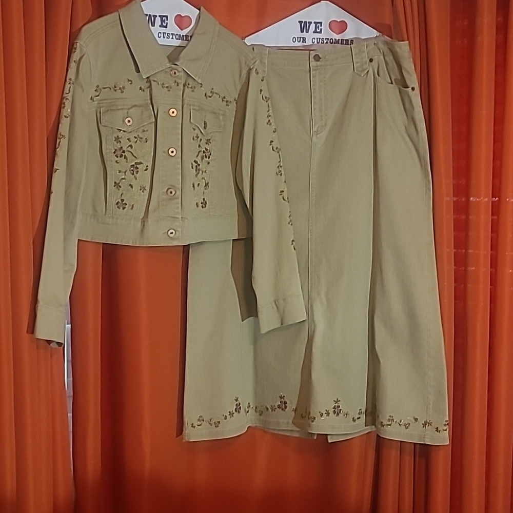 Venezia Light Beige Embroidered Jean Jacket and Skirt Set